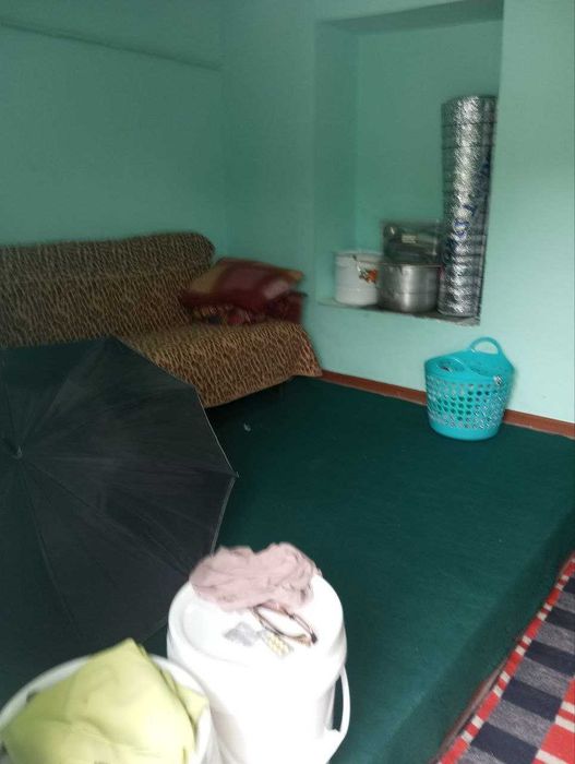 Продаётся 2-комнатный домик с участком 2 сотки массив Заря цена 13000$