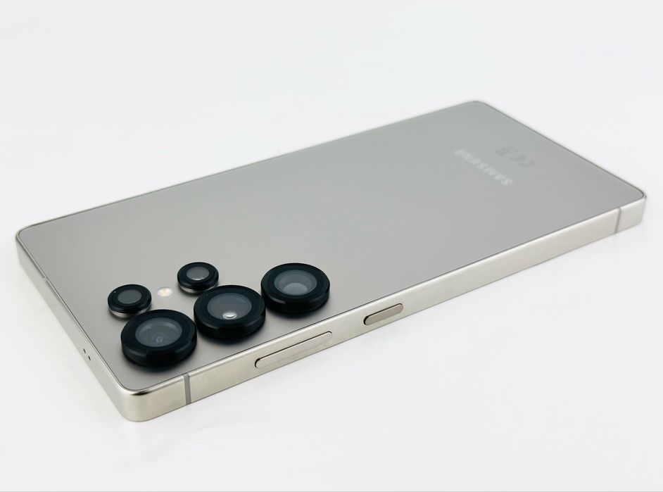 НОВ! Samsung Galaxy S25 Ultra 5G 256GB 12RAM Gray 2г. Гаранция!