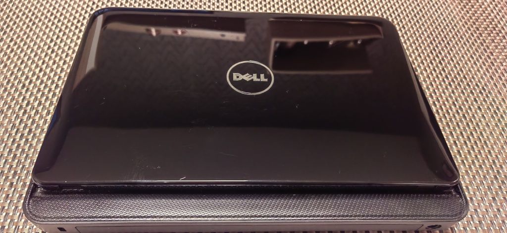 Ноuтбук Dell Inspiron 1018