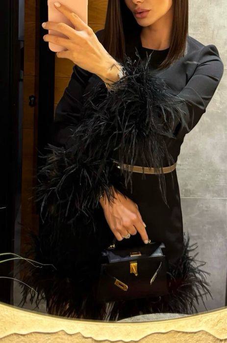 Дамски костюм Zara / сетове и рокли