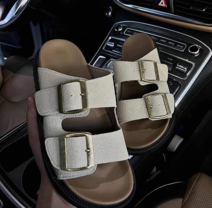 Продам новые шлепанцы