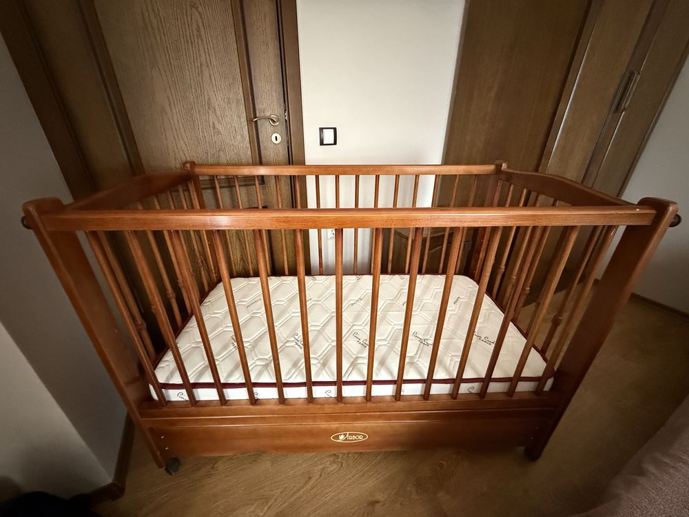 Детско легло / кошара Arbor с матрак Magniflex Baby Pierre Cardin