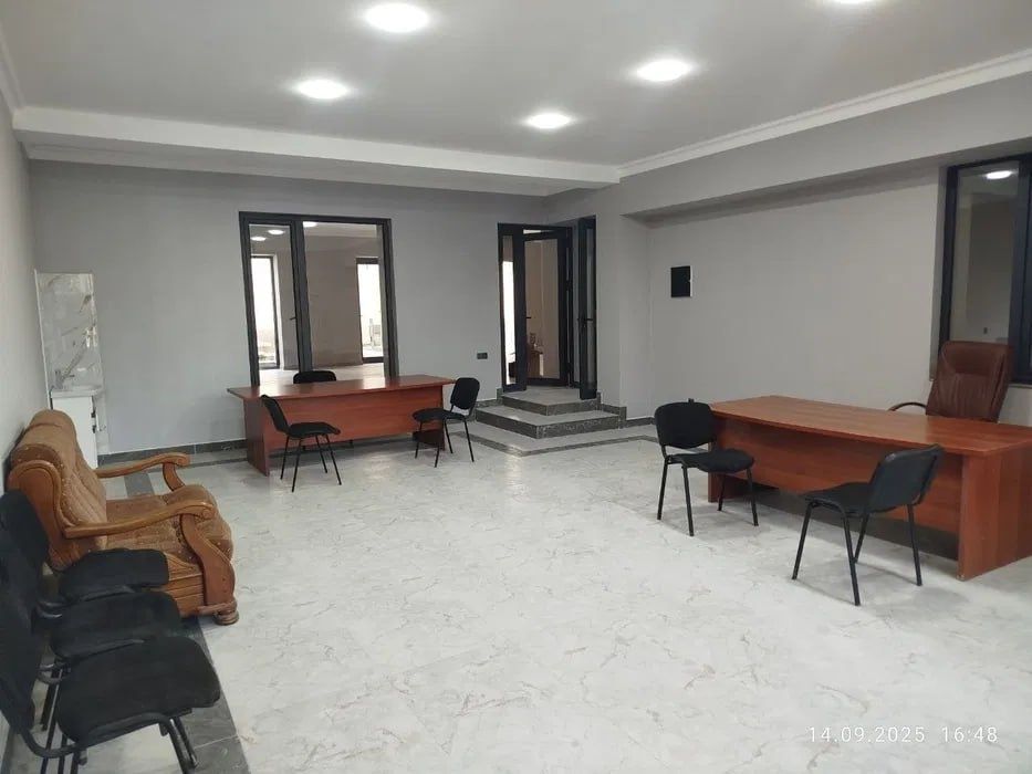 Сдаётся здания, под школа, детский сад.  Ор. Ивлева, Яккасарайский