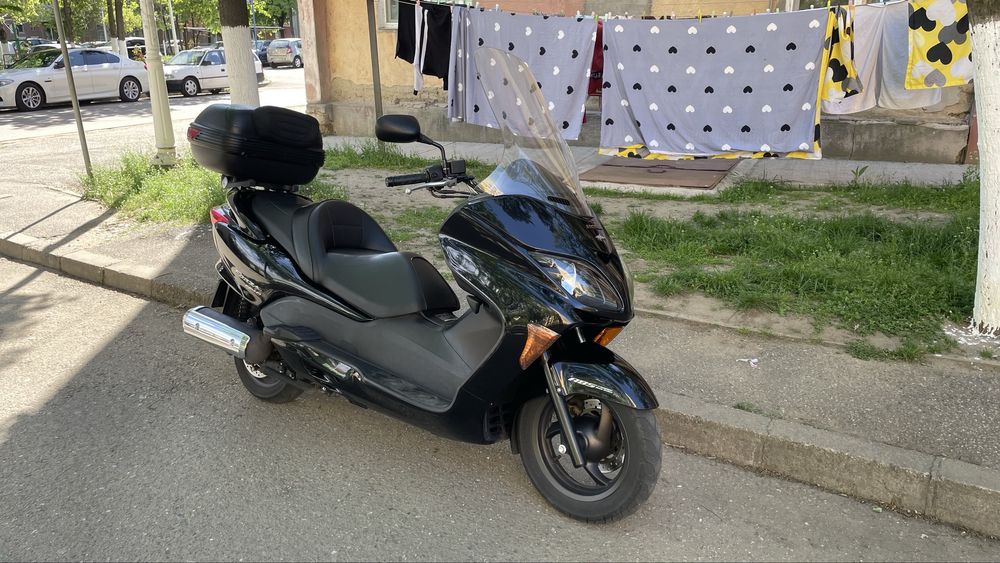 Honda Forza 250 an 2007 16 mii km ABS, telecomanda