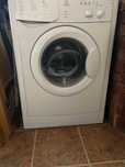Masina de spalat Indesit  defecta