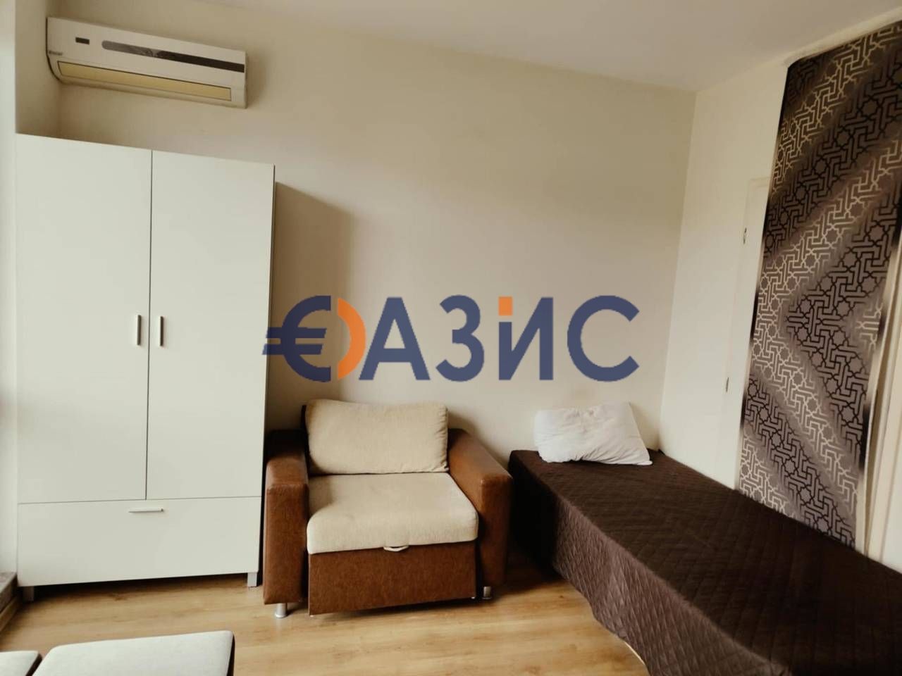 Продава се Едностаен апартамент в к.к. Слънчев бряг - 42 кв.м за 1262 €/кв.м - Снимка #4