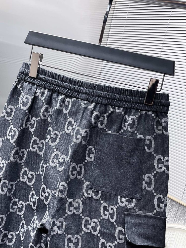 Pantaloni scurti Gucci colectie noua