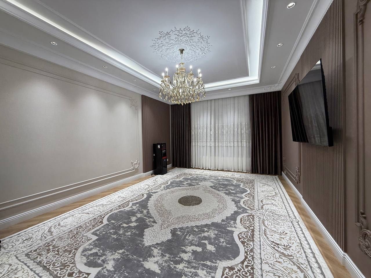 High Town City Продается 4 комнатная квартира ремонт Чинабад