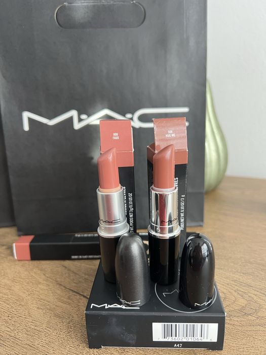 Гримове MAC 100% оригинални, от лична колекция!