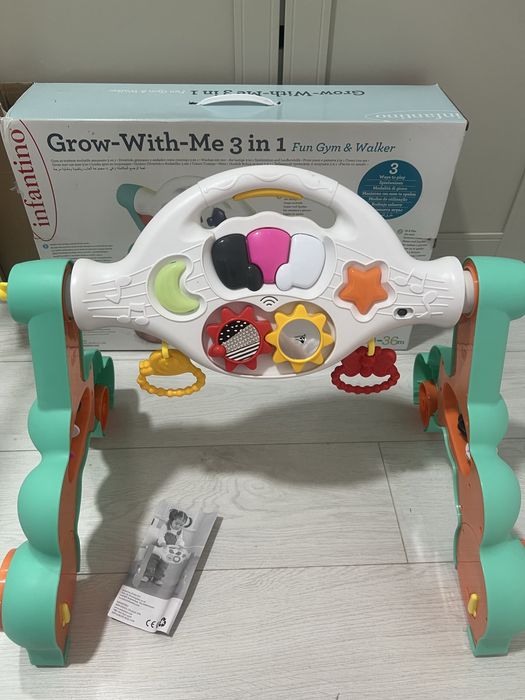 Premergator cu activitati Infantino grow with me