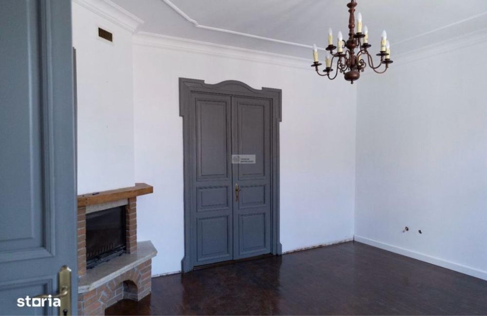 Casa stil Brancovenesc in zona centrala a orasului Focsani