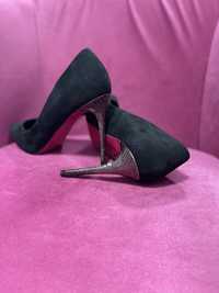 Vand pantofi Stiletto