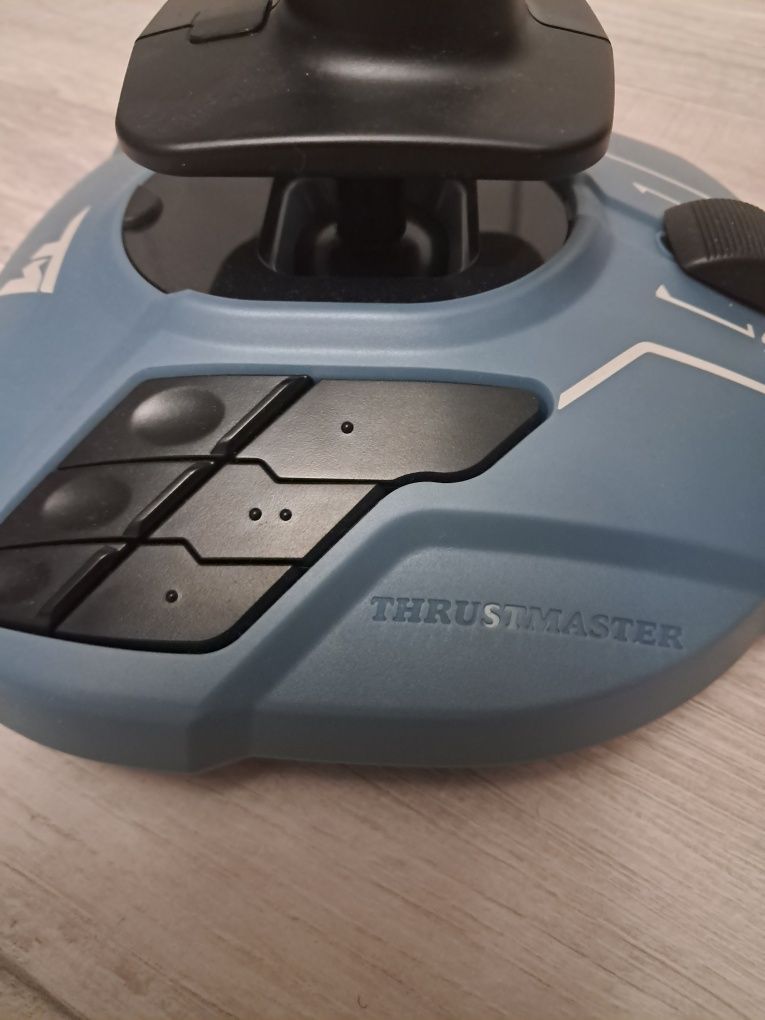 Airbus thrustmaster джойстик