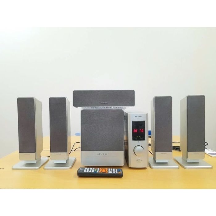 Колонки 5.1 Microlab с сабвуфером и пультом