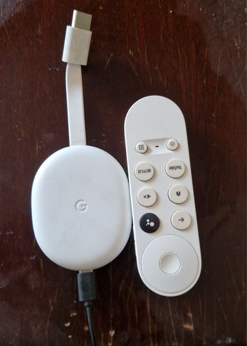 Vand Chromecast folosita jumătate de an