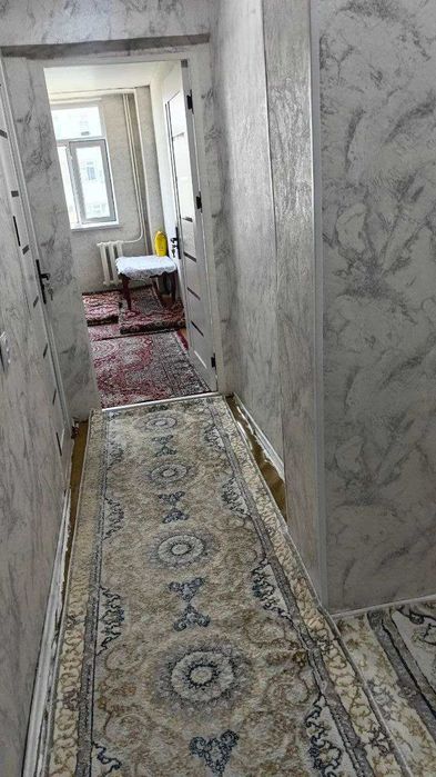 Юнусабад 19 клиника Джанго 2\6\9 бывш Общежитие 60 кв м