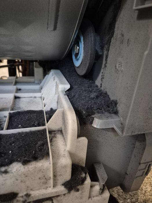Reparăm.Curățăm și Igienizăm Uscător de Rufe