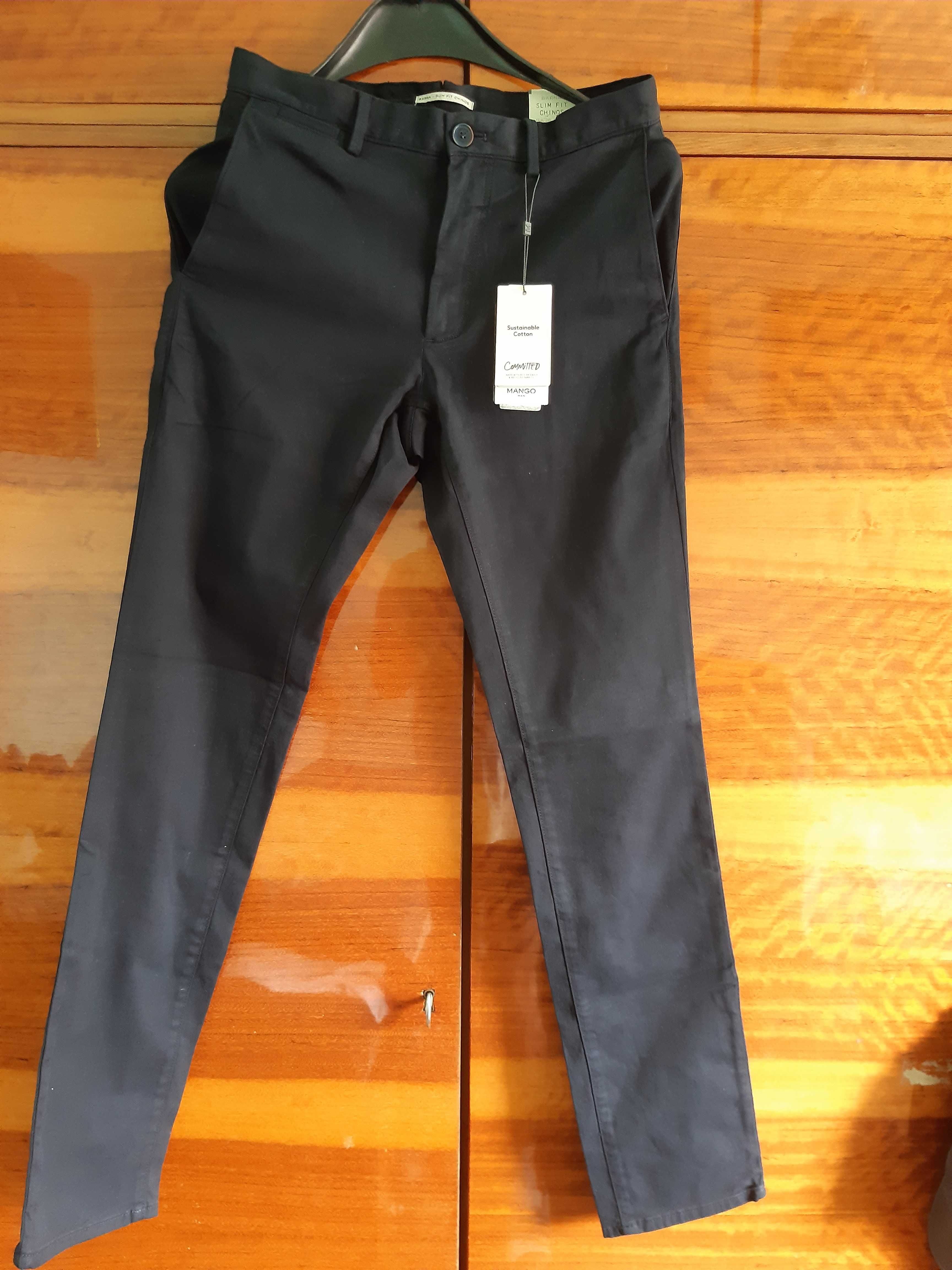 Vand pantaloni noi originali cu eticheta casual/chino marca Mango Man