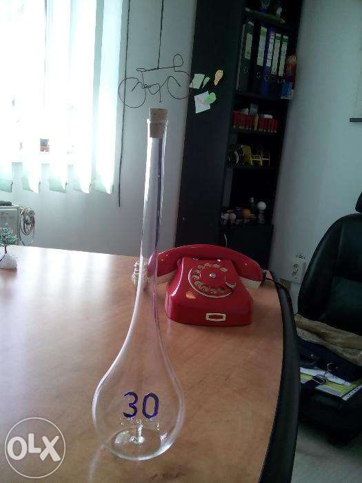 sticla cadou aniversara personalizata cifre 30