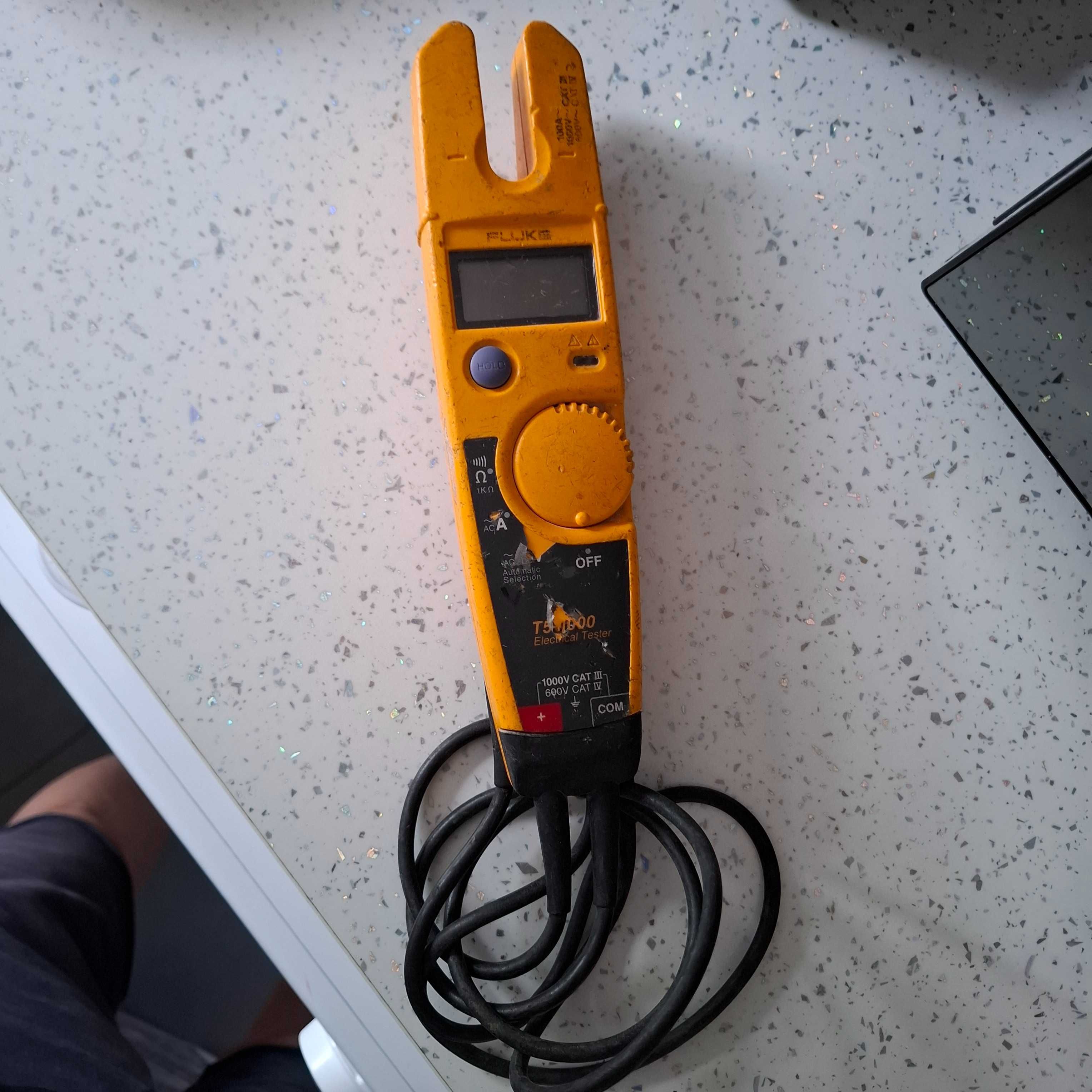 Fluke 325 тестер