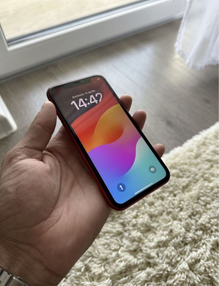 iPhone 11 Red 256 GB