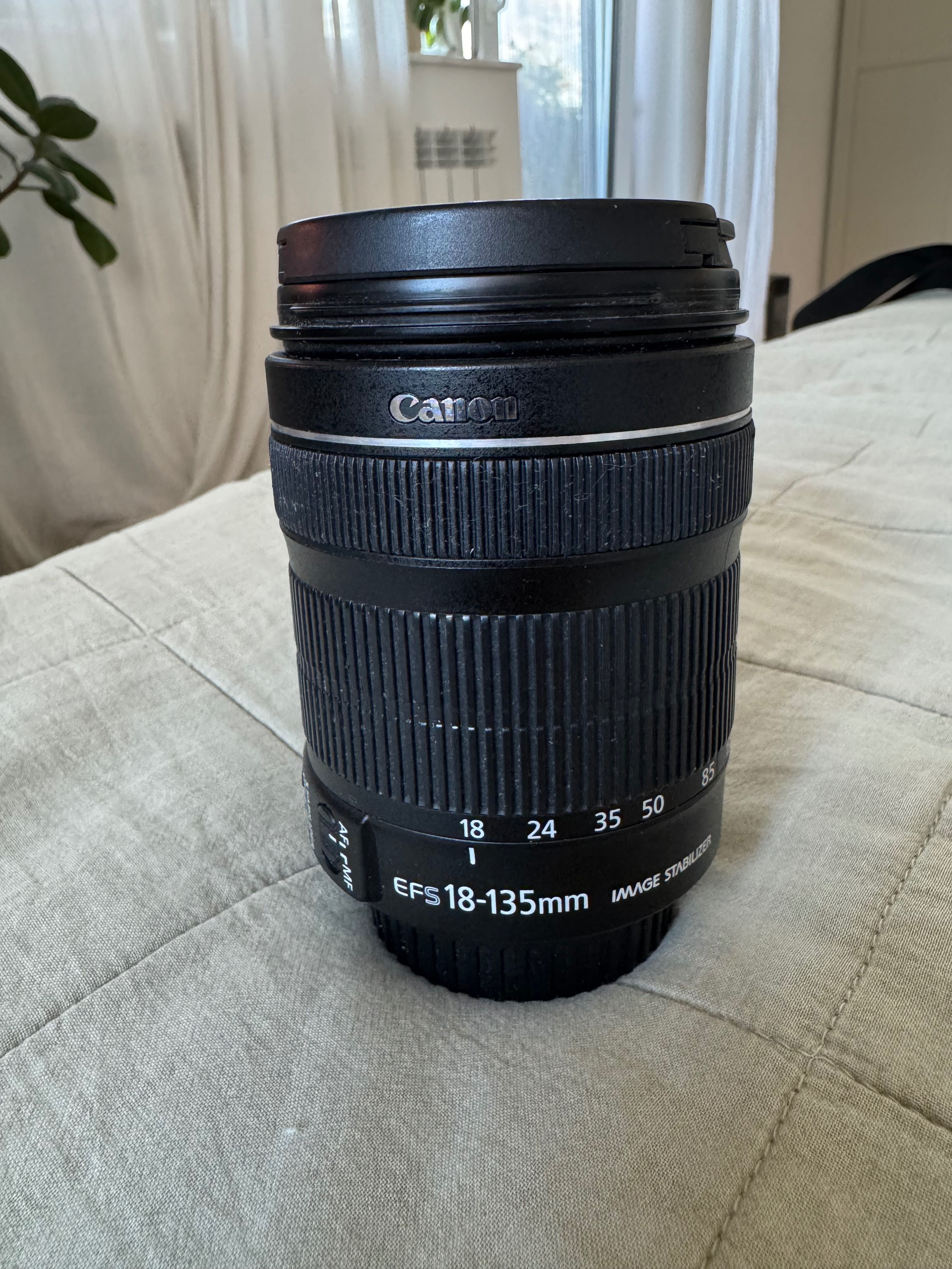 Canon EF-S 18-135mm f/3.5-5.6 IS STM