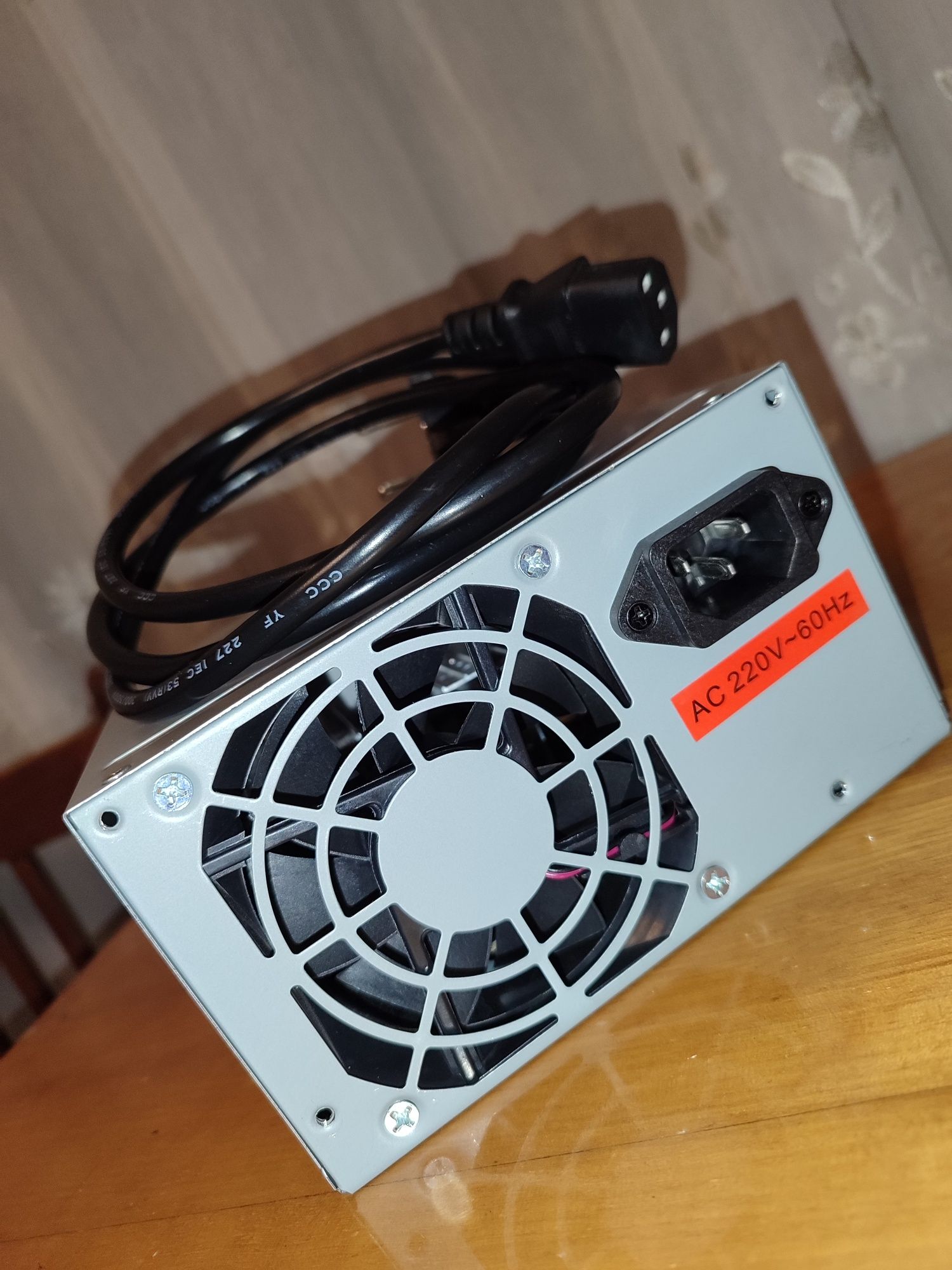 Блок питания Avt 450w с кабелем питания