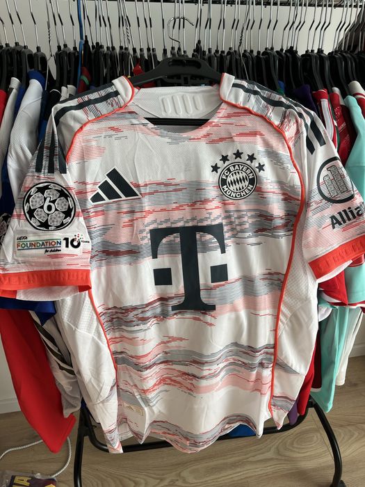 Tricou de fotbal Bayern Munchen Munich Harry Kane 9 marime M