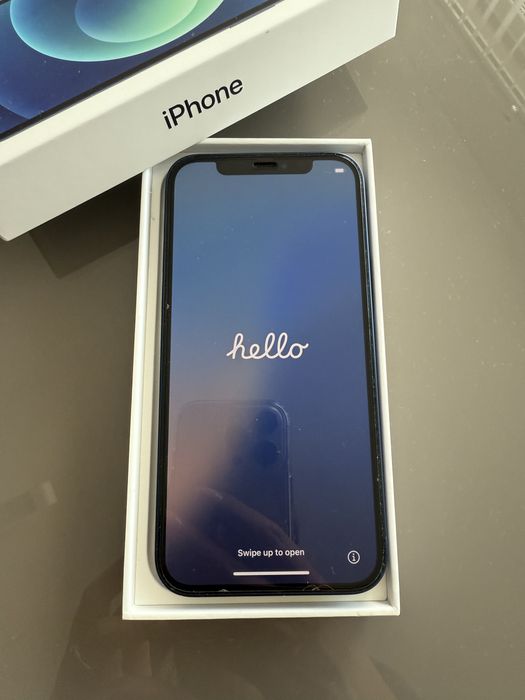 Iphone 12 Blue edition без следи от употреба