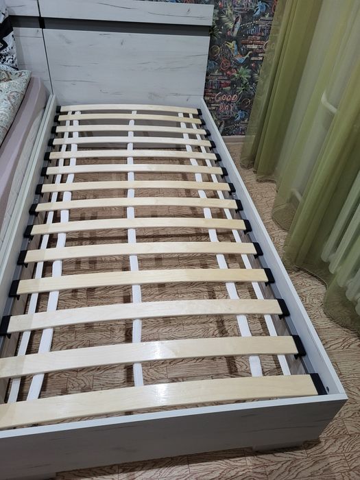 Продам кровать+матрац