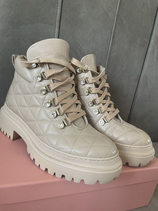 Оригинални боти Stokton