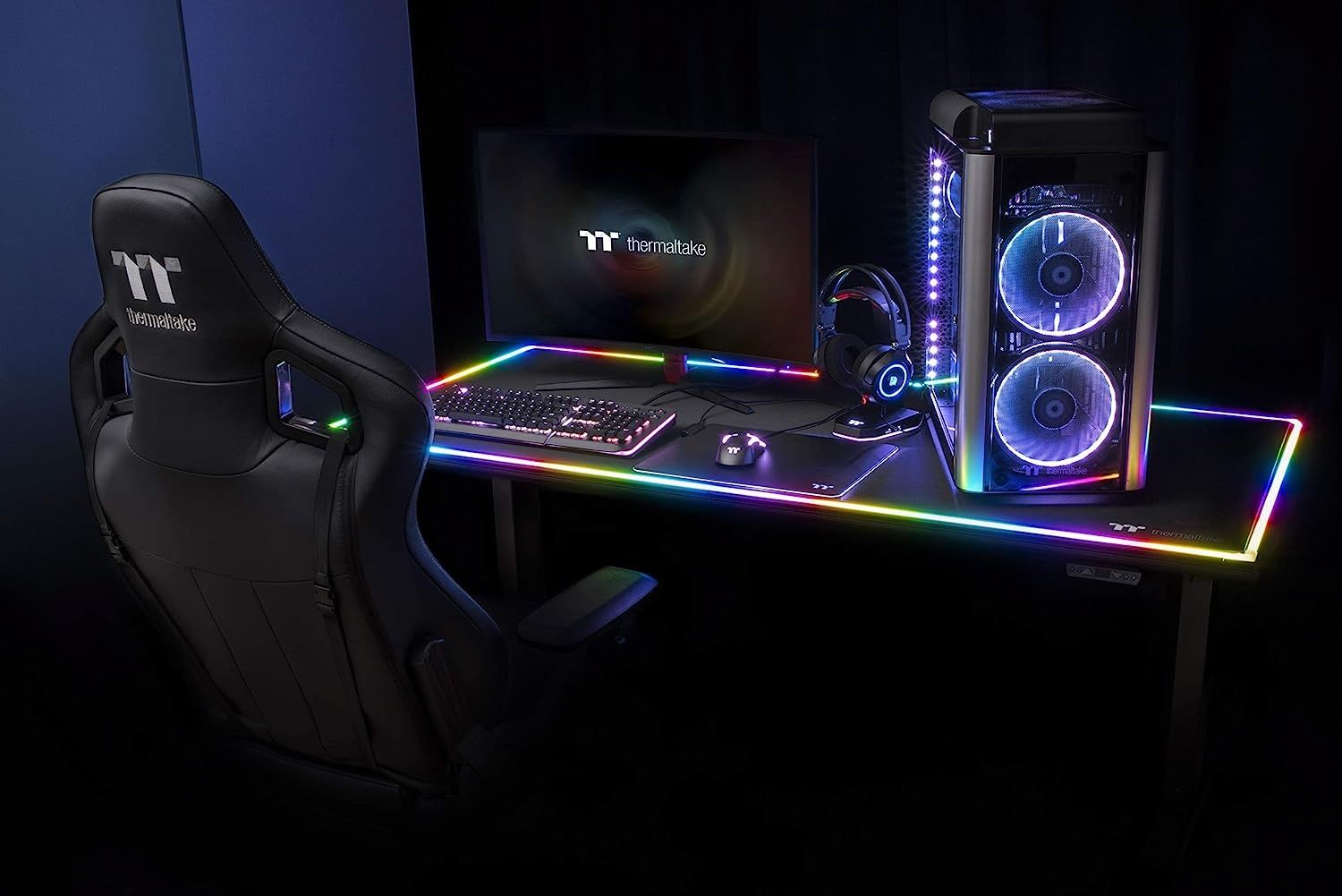 Геймърско Thermaltake Level 20 RGB Battlestation Gaming Desk Бюро