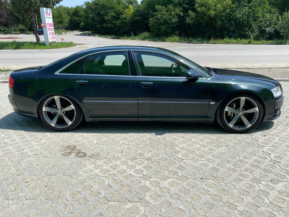 AUDI S8 На части