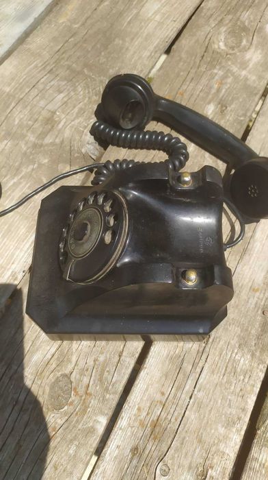 Стари телефони с шайба , от началото на миналият век