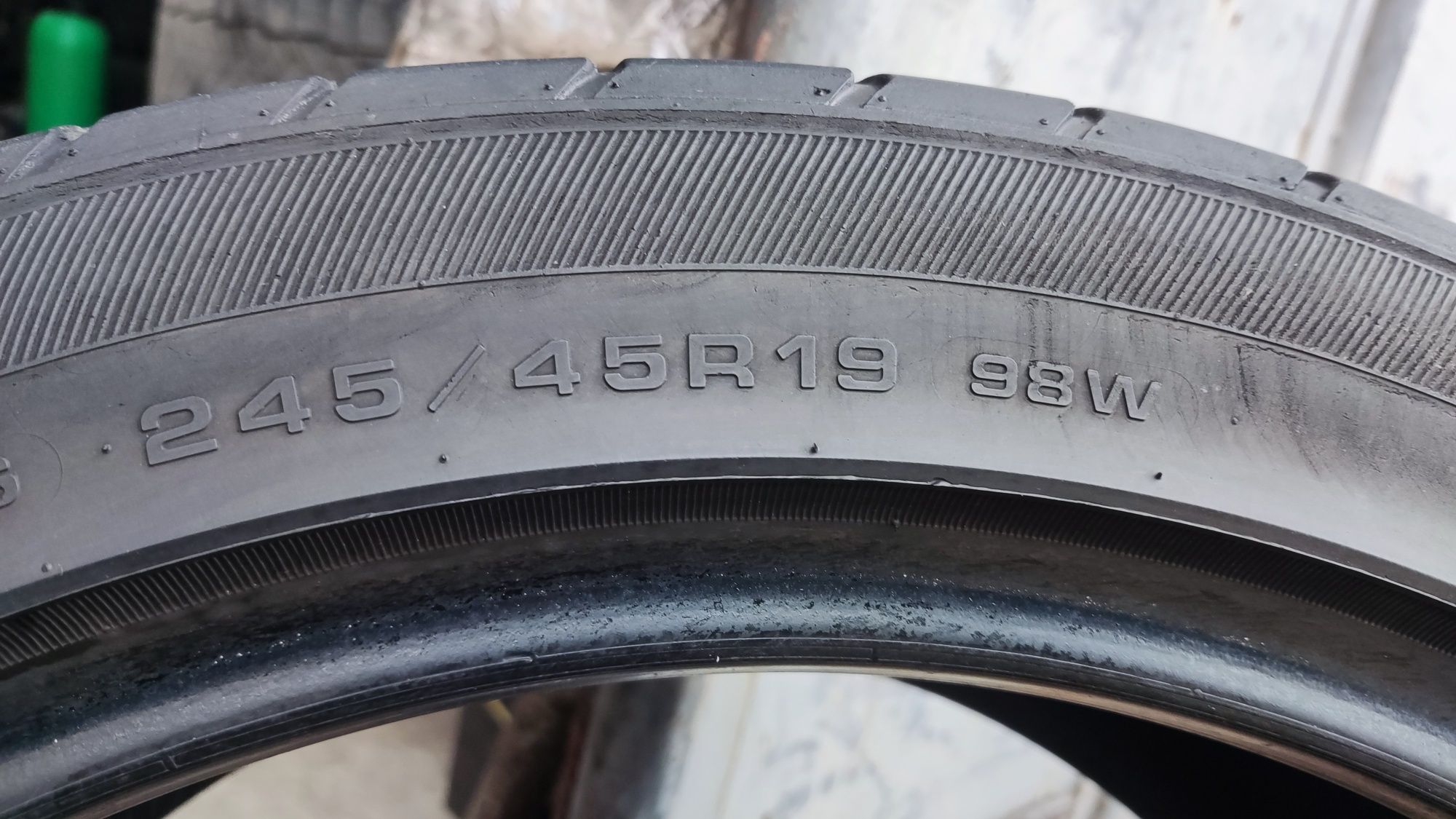 2бр. летни гуми 245/45/19, dot22
dot21-22
6.9mm
Добро състояние на гум