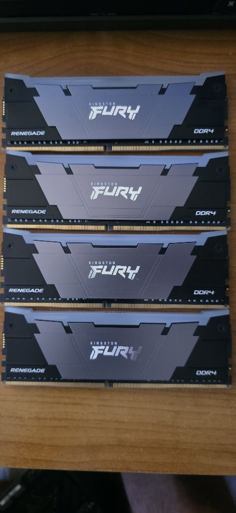 Asus Tuf Gaming  Z690 Plus D4 + intel i5 12600kf + Kingsto