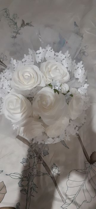 Flori de nunta  de pus pe masini