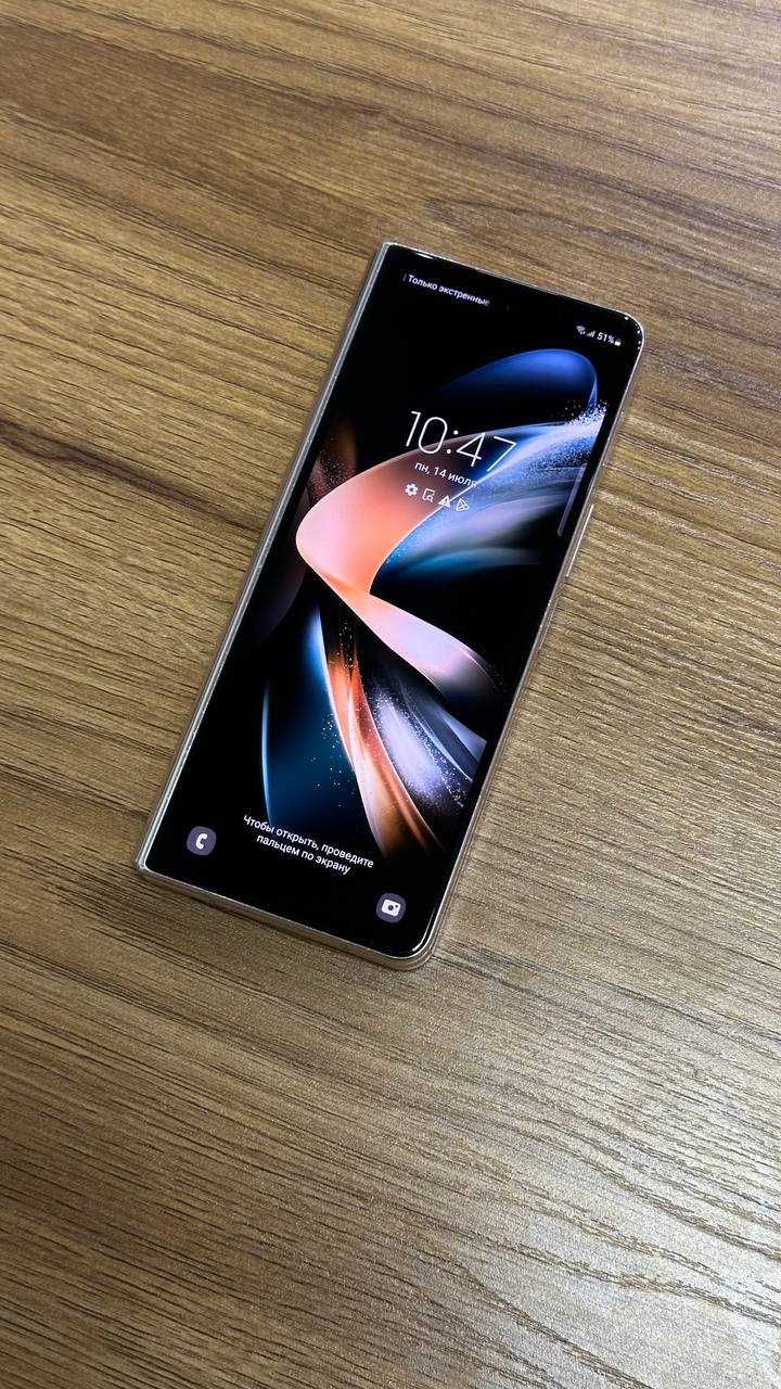 Samsung Galaxy Z Fold4