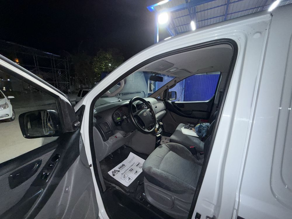 Hyundai H1 starexx