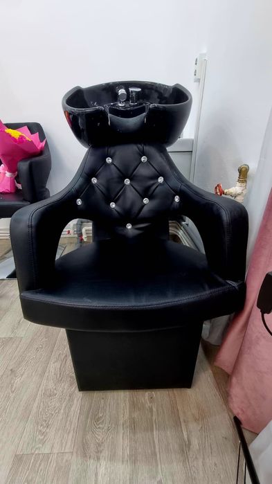 Vând scafa+ scaun coafură