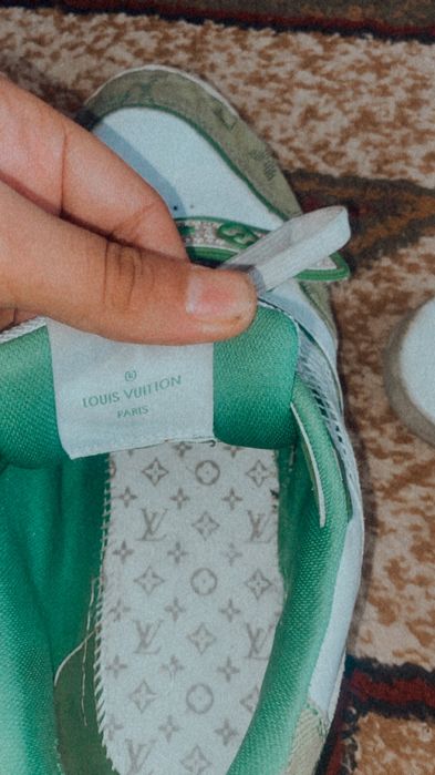 Adidasi louis vuitton
