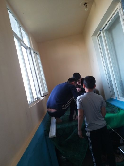 1xona 2xona qilingan kvartira sotiladi Yashnabod tumani Palinli