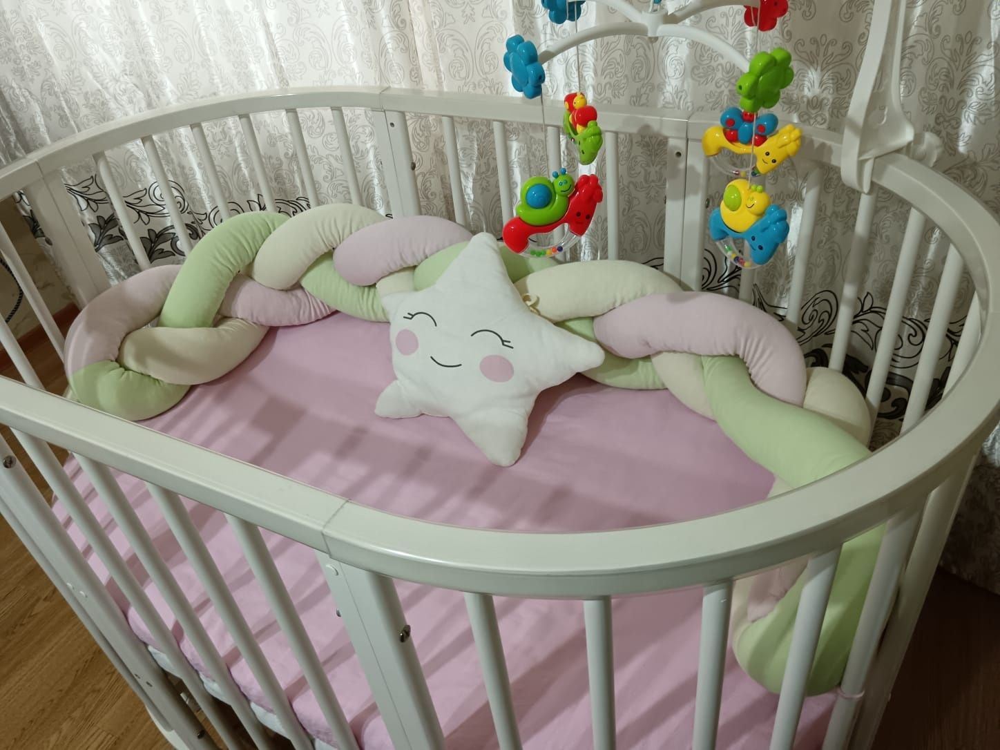 Продам детскую кроватку