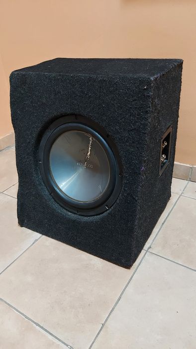 Буфер большой Kenwood,треснула