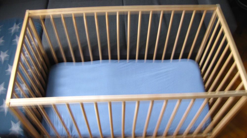 Бебешко креватче Ikea Sundvik 60на 120 см