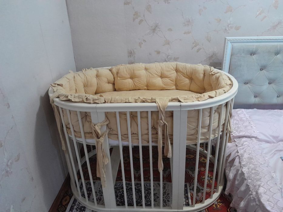 Манеж для новорожденным