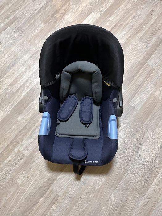 Продам Автокресло