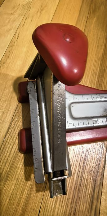 Capsatoare Vintage & Retro, diferite marci