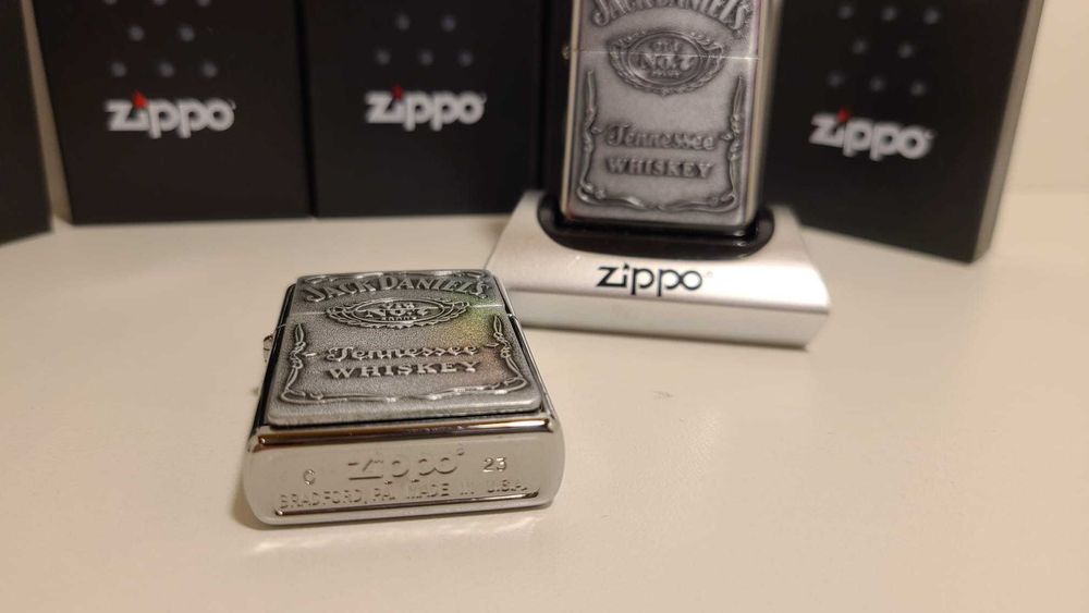 Bricheta Zippo 250JD gravata Jack Daniel's Tennessee Whiskey USA