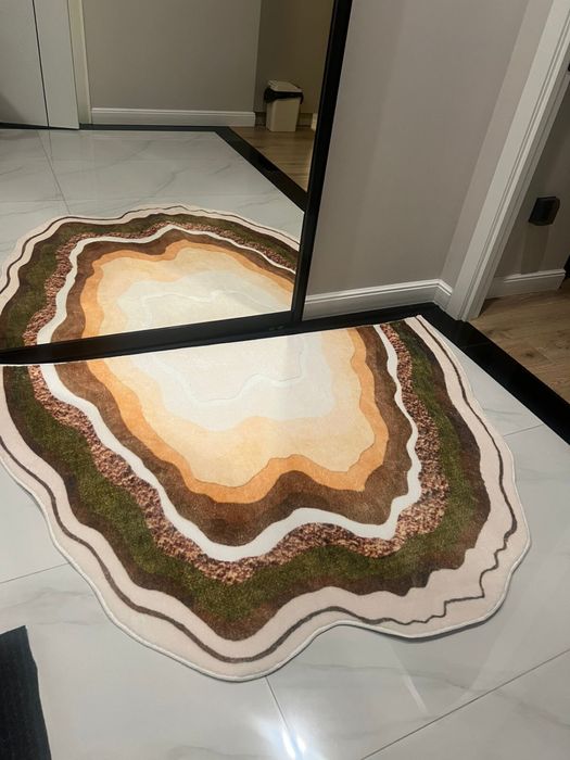 Ковёр бежово коричного